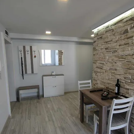 Urban Haven Apartament * Varna
