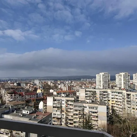 Urban Haven Apartament Apartment